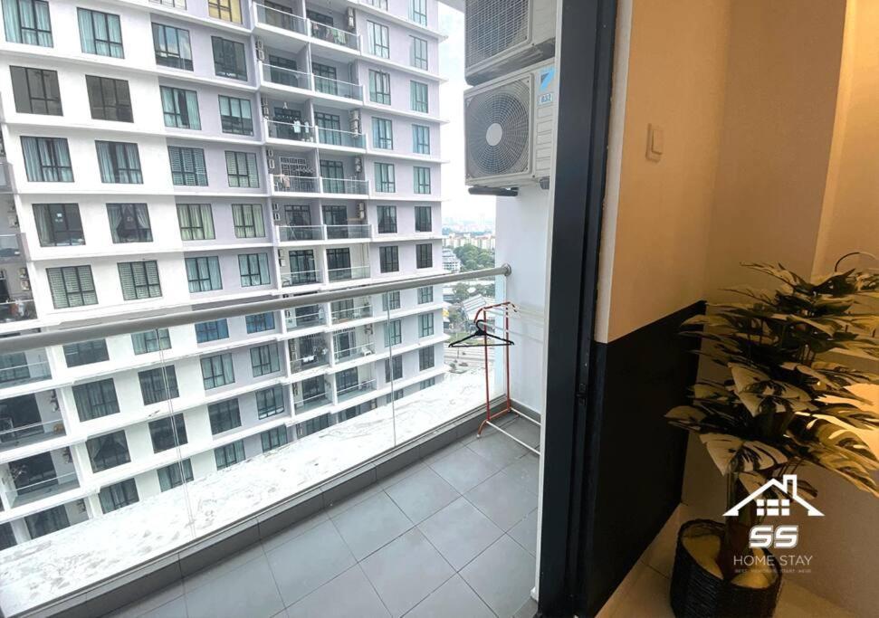 Paradigm Mall 2bedroom 4-6pax * Johor Bahru